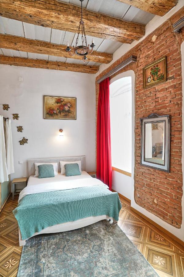 1881 Brasov Old Town Apartments المظهر الخارجي الصورة